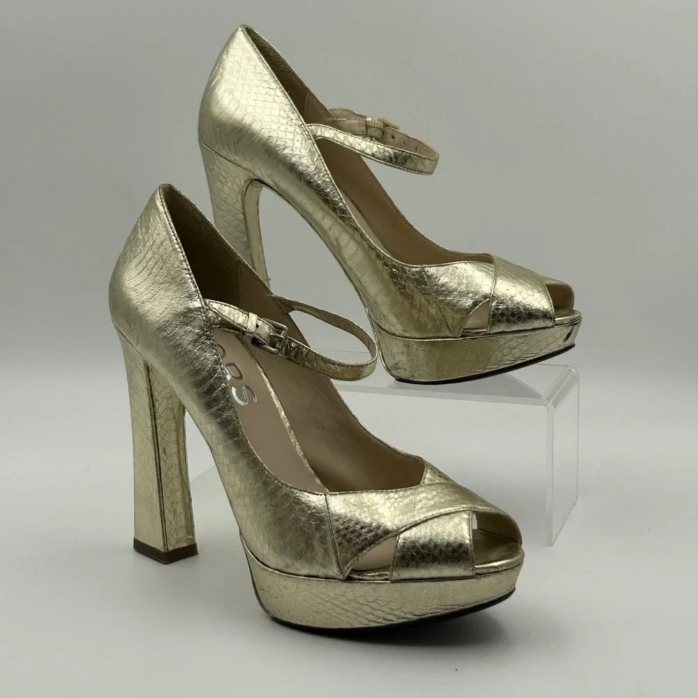 KORS Michael Kors Platform Pumps Womens‎ 8M Gold Metallic Leather Mary Jane Glam